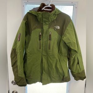 The North Face Mens Medium Winter Jacket